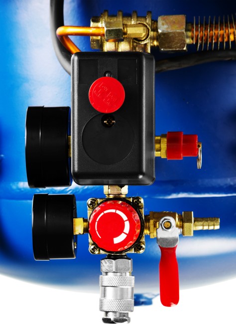 Ременной масляный компрессор ЗКПМ-440-50-Р-2.2 ЗУБР Профессионал Ременной масляный компрессор ЗКПМ-440-50-Р-2.2 ЗУБР Профессионал