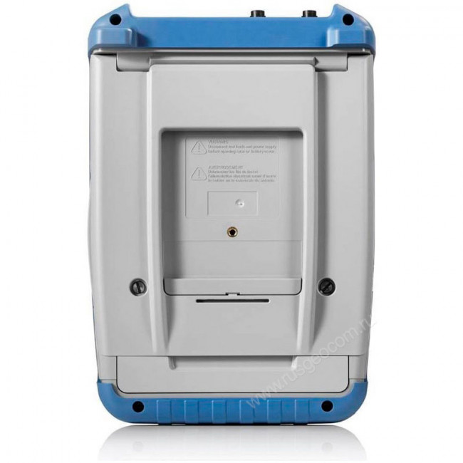 Портативный осциллограф Rohde Schwarz RTH1002 PLUS, 2 канала, 200 МГц, мультиметр, изолированные входы, беспроводной доступ Портативный осциллограф Rohde Schwarz RTH1002 PLUS, 2 канала, 200 МГц, мультиметр, изолированные входы, беспроводной доступ